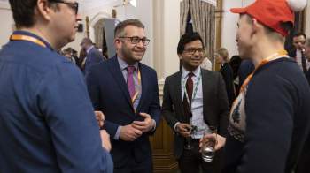 Gareth chatting with members 